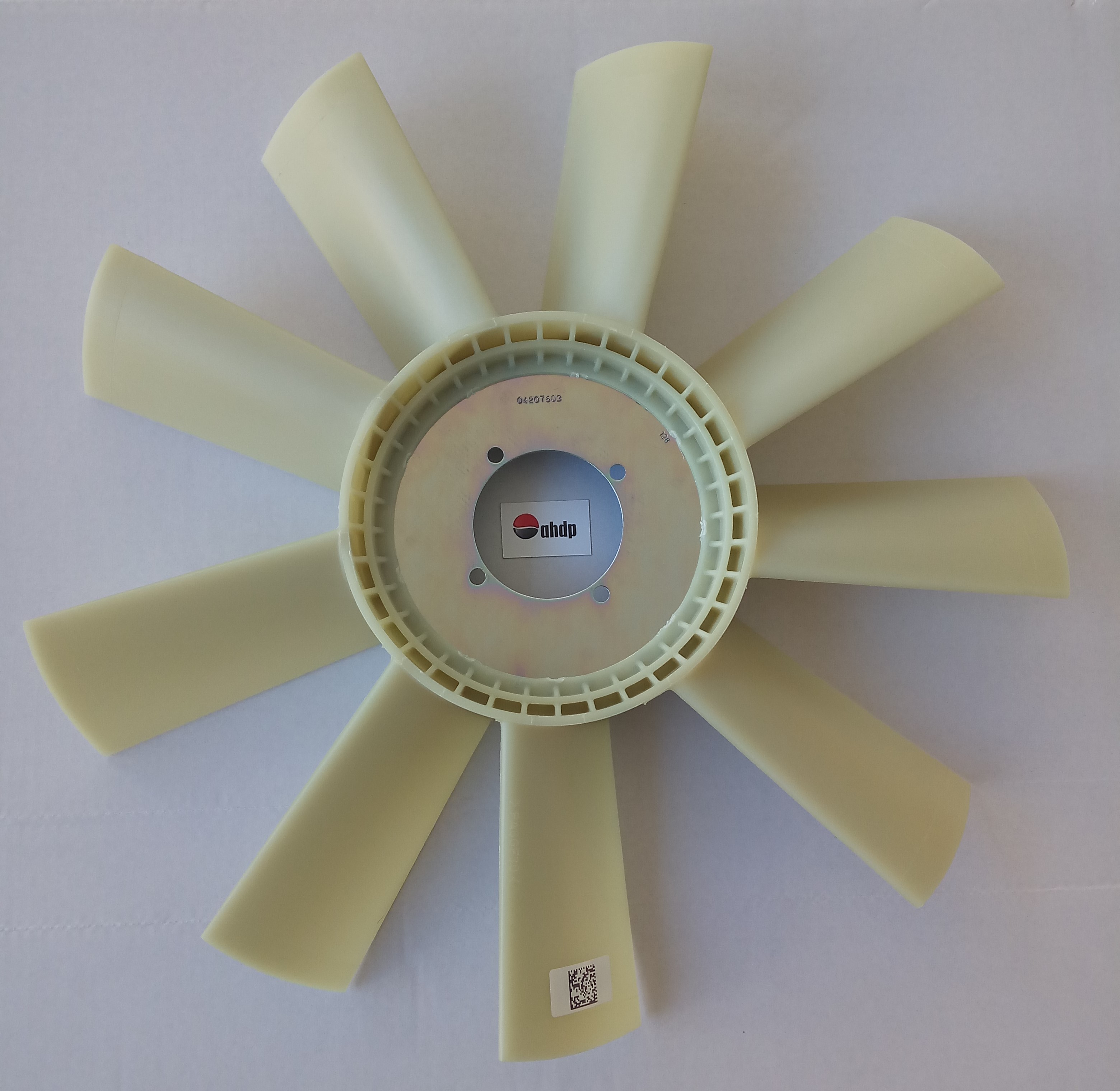 FAN DEUTZ TCD2012 L04/06 2V - DZ0104207603